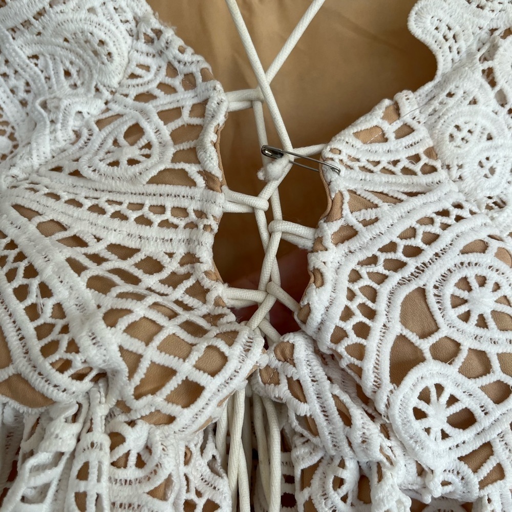 CHICWISH| lace mini dress - Picture 2 of 2